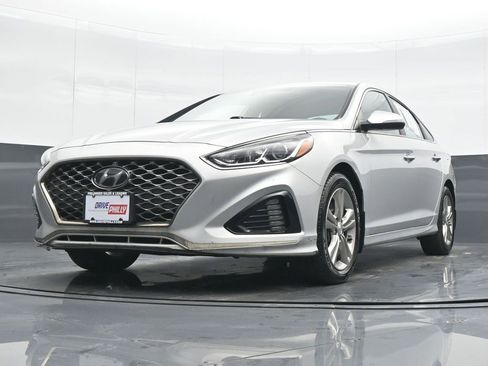 Used 2019 Hyundai Sonata SEL w/ Tech Package 02 image 16