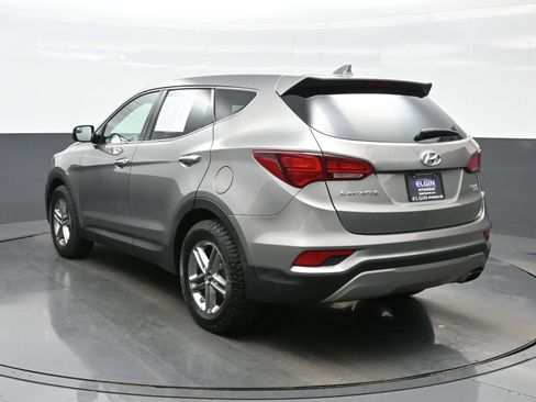Used 2017 Hyundai Santa Fe Sport image 4