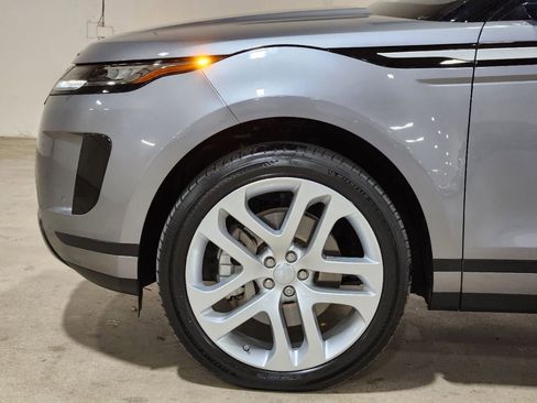 Used 2020 Land Rover Range Rover Evoque S image 5