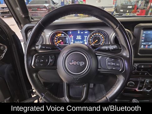 Used 2021 Jeep Gladiator Sport image 15