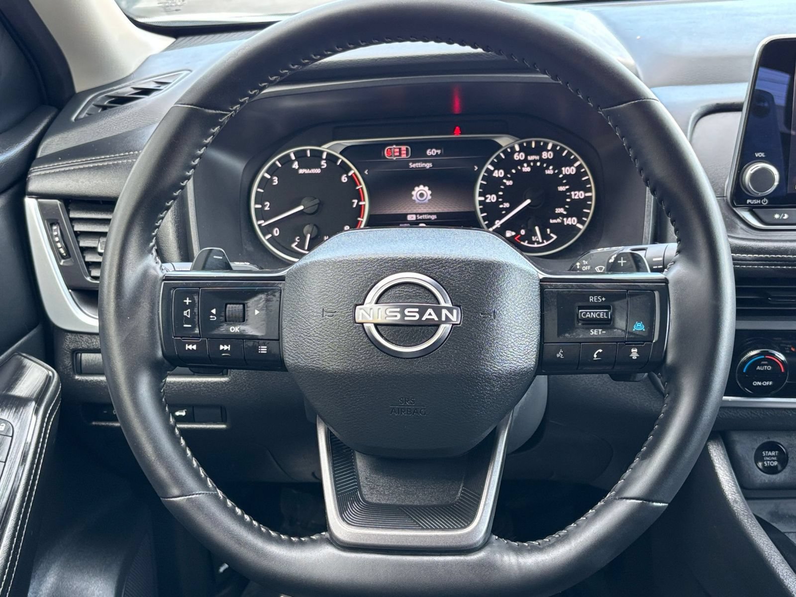 Used 2026 Nissan Rogue SV AWD/4WD image 27