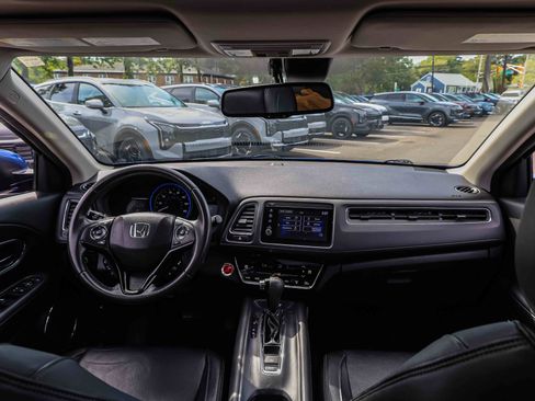 Used 2019 Honda HR-V EX-L image 20