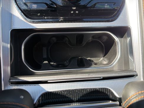 Used 2023 Jeep Grand Wagoneer Series III w/ Rear-Seat Entertainment Group image 64