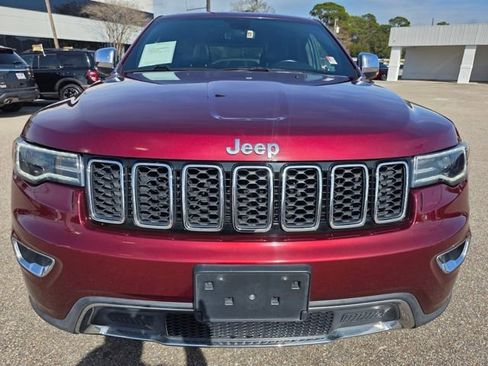 Used 2020 Jeep Grand Cherokee Limited w/ Luxury Group II image 3