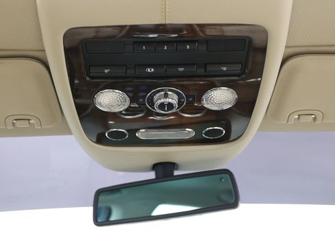 Used 2014 Bentley Flying Spur W12 AWD/4WD image 48