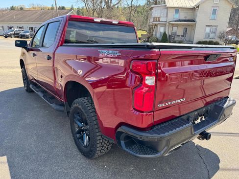 Used 2021 Chevrolet Silverado 1500 LT Trail Boss w/ Bed Protection Package AWD/4WD image 12