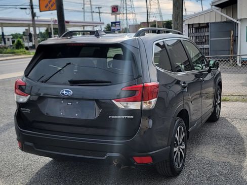 Used 2019 Subaru Forester Limited AWD/4WD image 4