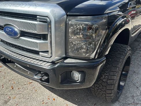 Used 2016 Ford F250 Platinum w/ FX4 Off-Road Package image 35