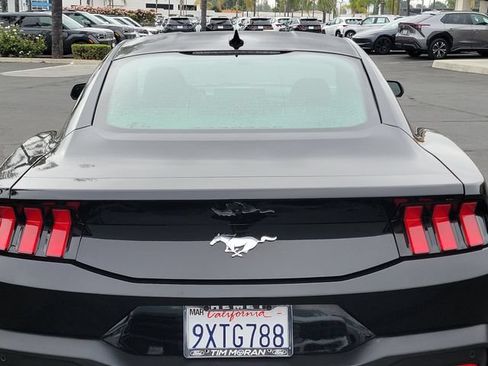 Used 2026 Ford Mustang Coupe RWD image 26