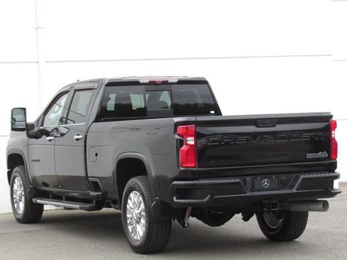 Used 2020 Chevrolet Silverado 3500 High Country w/ Z71 Off-Road Package AWD/4WD image 5