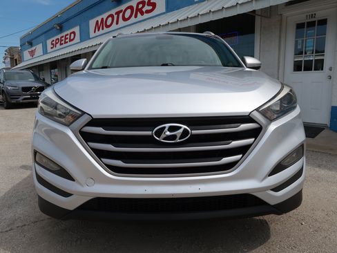 Used 2018 Hyundai Tucson SEL Plus FWD image 9