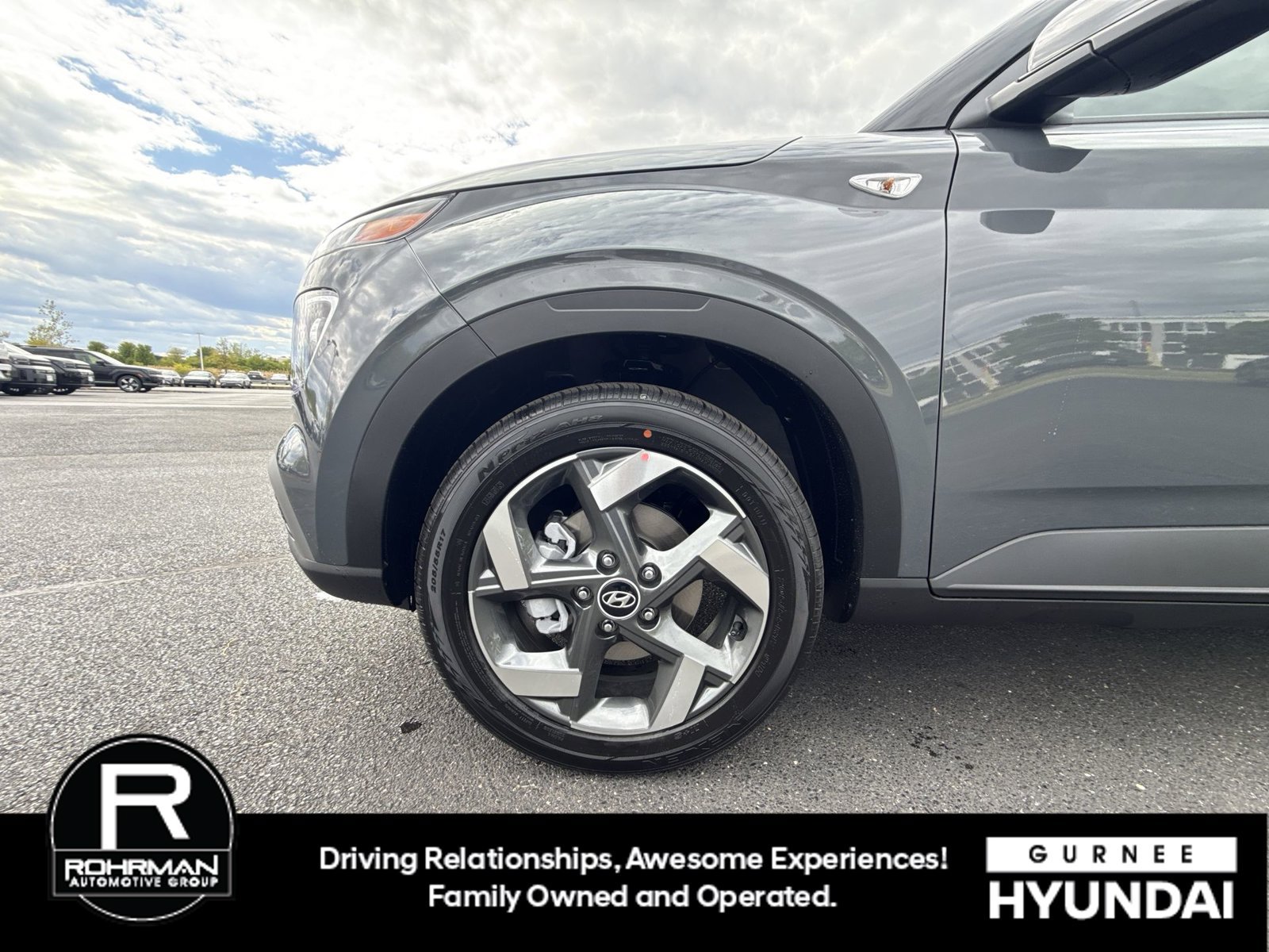 Used 2026 Hyundai Venue SEL FWD image 12