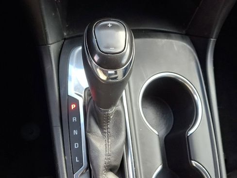 Used 2019 Chevrolet Equinox LT image 15