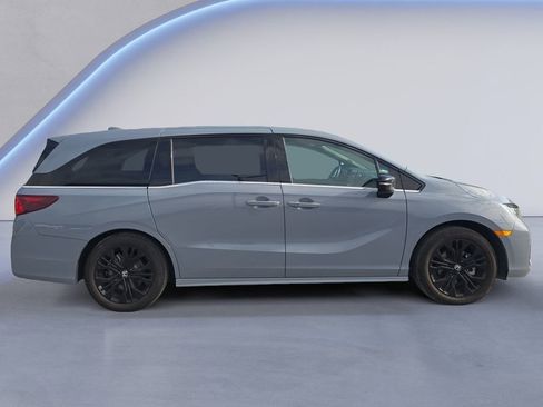 Used 2025 Honda Odyssey Sport-L image 8