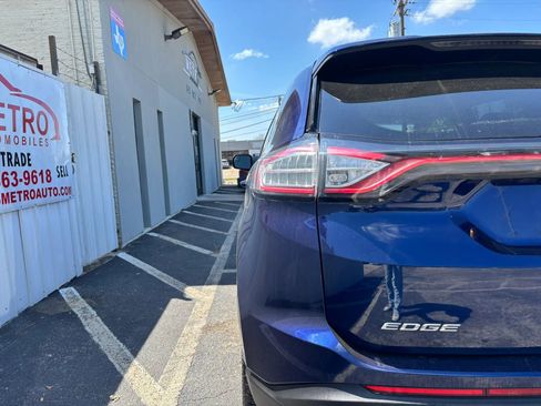 Used 2016 Ford Edge SE image 11
