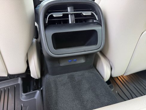 New 2026 Mercedes-Benz E 350 4MATIC Sedan image 16