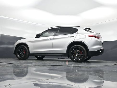 Used 2020 Alfa Romeo Stelvio w/ Nero Edizione RWD image 49