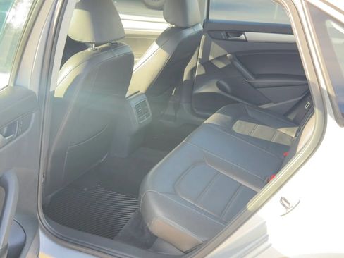 Used 2013 Volkswagen Passat TDI SE FWD image 13