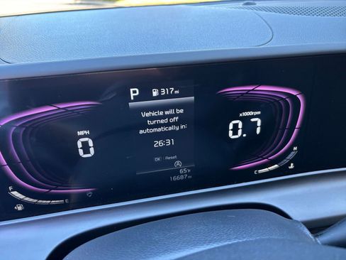 Used 2025 Kia Seltos S image 34