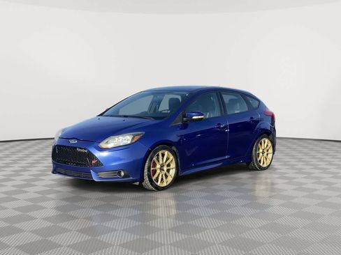 Used 2014 Ford Focus ST w/ Equipment Group 201A image 4
