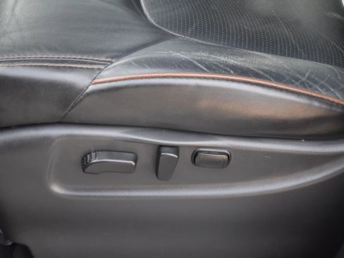 Used 2018 Nissan Armada Platinum w/ Captain Seat Package image 26