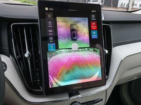 New 2026 Volvo XC60 B5 Ultra w/ Protection Package Premier image 32