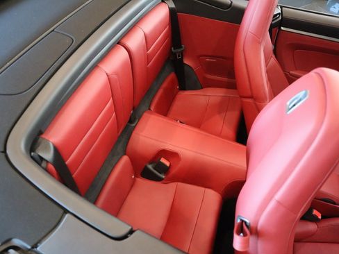 Used 2020 Porsche 911 Carrera S image 15