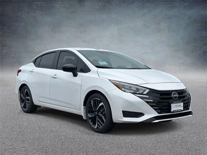 New 2025 Nissan Versa SR w/ Trunk Package