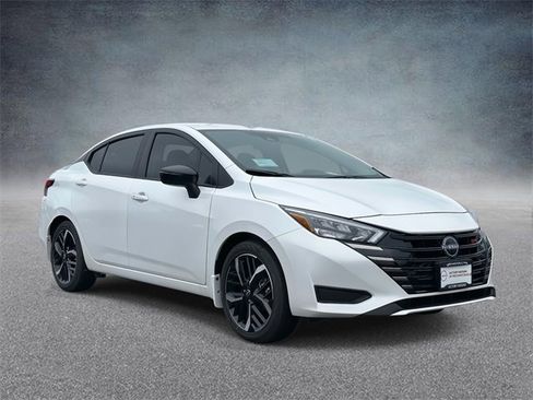 New 2025 Nissan Versa SR w/ Trunk Package image 1