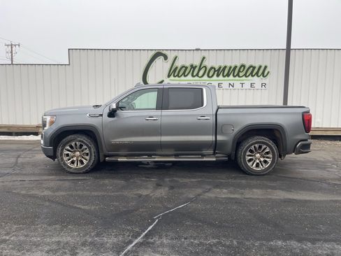 Used 2022 GMC Sierra 1500 Denali image 2