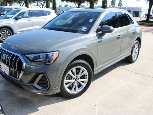 Used 2022 Audi Q3 2.0T Premium AWD/4WD image 4