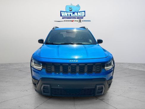 Used 2026 Jeep Cherokee Laredo AWD/4WD image 8