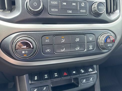 Used 2018 Chevrolet Colorado ZR2 AWD/4WD image 16