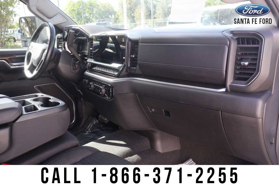 Used 2025 Chevrolet Silverado 2500 LT w/ Safety Package AWD/4WD image 32
