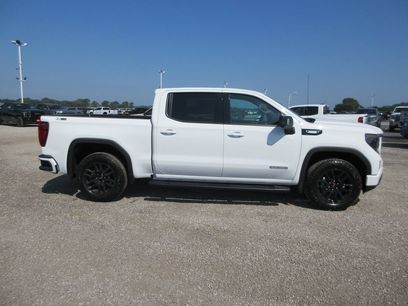 New 2026 GMC Sierra 1500 Elevation w/ Elevation Premium Package