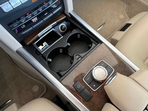 Used 2014 Mercedes-Benz E 350 Sedan image 21