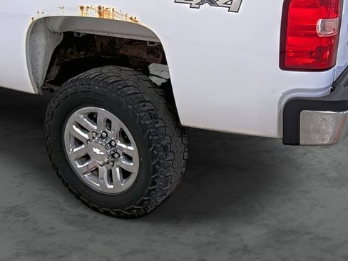 Used 2012 Chevrolet Silverado 2500 W/T image 9