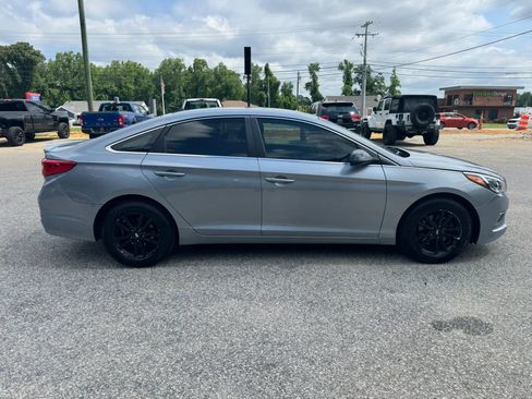Used 2016 Hyundai Sonata SE FWD image 6