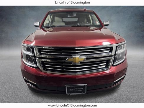 Used 2017 Chevrolet Suburban Premier AWD/4WD image 10