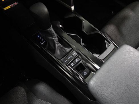 Used 2025 Toyota Camry LE image 15