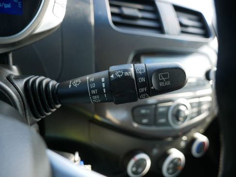 Used 2013 Chevrolet Spark LS image 28