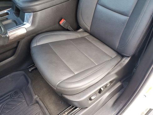 Used 2022 Chevrolet Silverado 1500 LTZ w/ LTZ Premium Package image 20