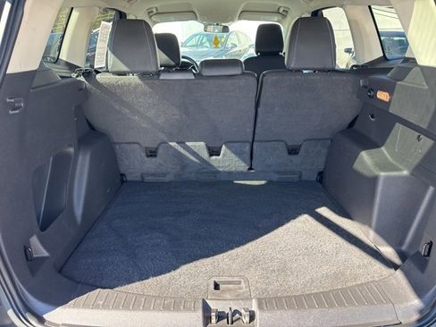 Used 2019 Ford Escape SEL image 10