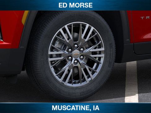 New 2026 Chevrolet Traverse LT w/ LPO, Floor Liner Package image 9