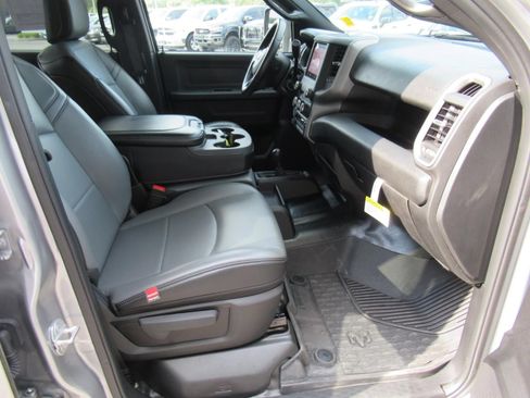 Certified 2024 RAM 3500 Tradesman w/ Chrome Appearance Group AWD/4WD image 12