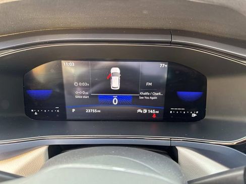 Certified 2023 Volkswagen Taos SE w/ Black Wheel Package image 18