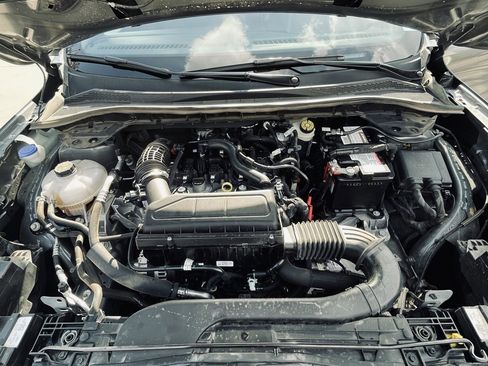 Used 2025 Ford Escape ST-Line image 26