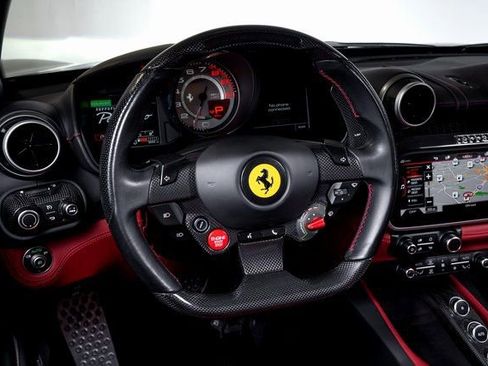 Certified 2020 Ferrari Portofino image 34