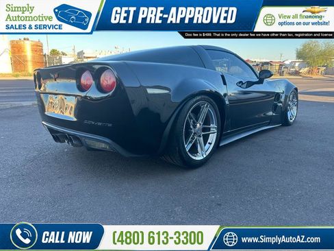 Used 2005 Chevrolet Corvette Coupe w/ Preferred Equipment Group RWD image 9