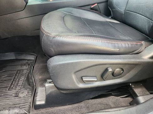 Used 2019 Ford Explorer Sport w/ Equipment Group 401A AWD/4WD image 21